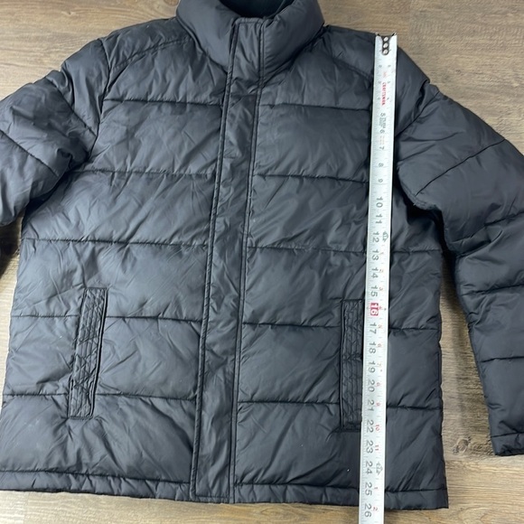 Andrew Marc Mens Black Puffer Jacket, size Medium - Picture 8 of 12